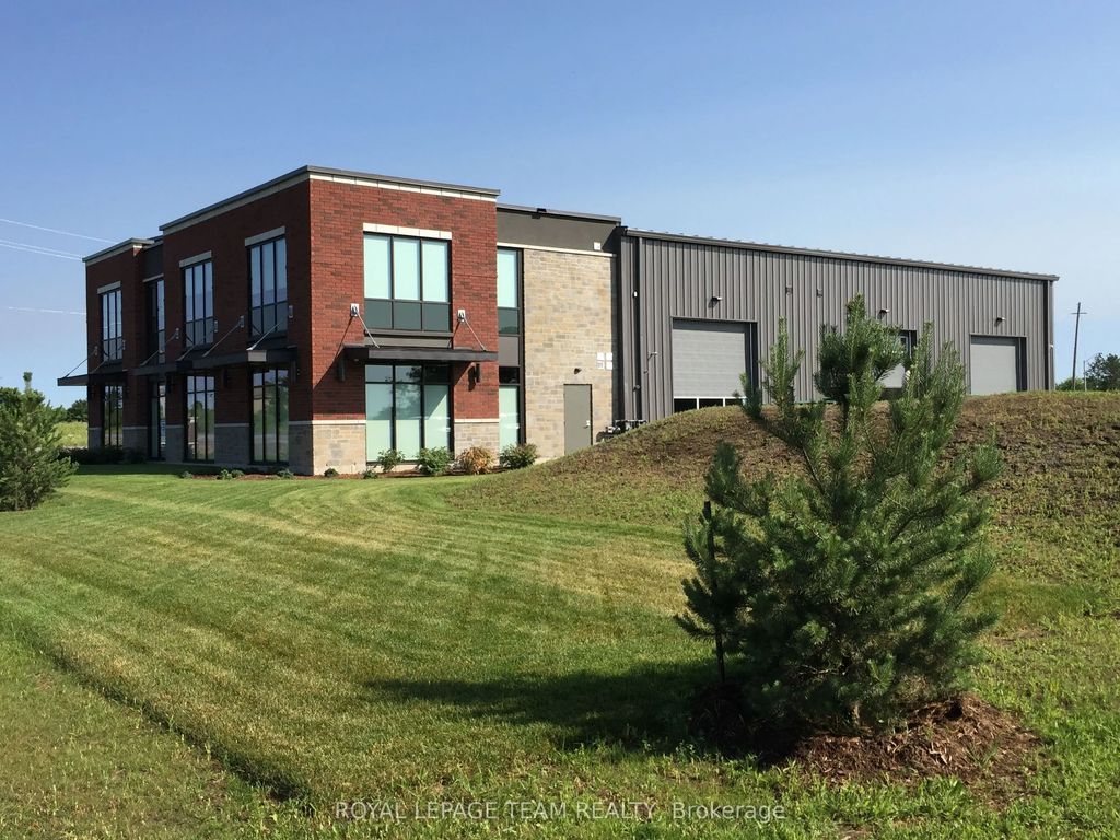 2924 Carp Road, Carp - Huntley Ward