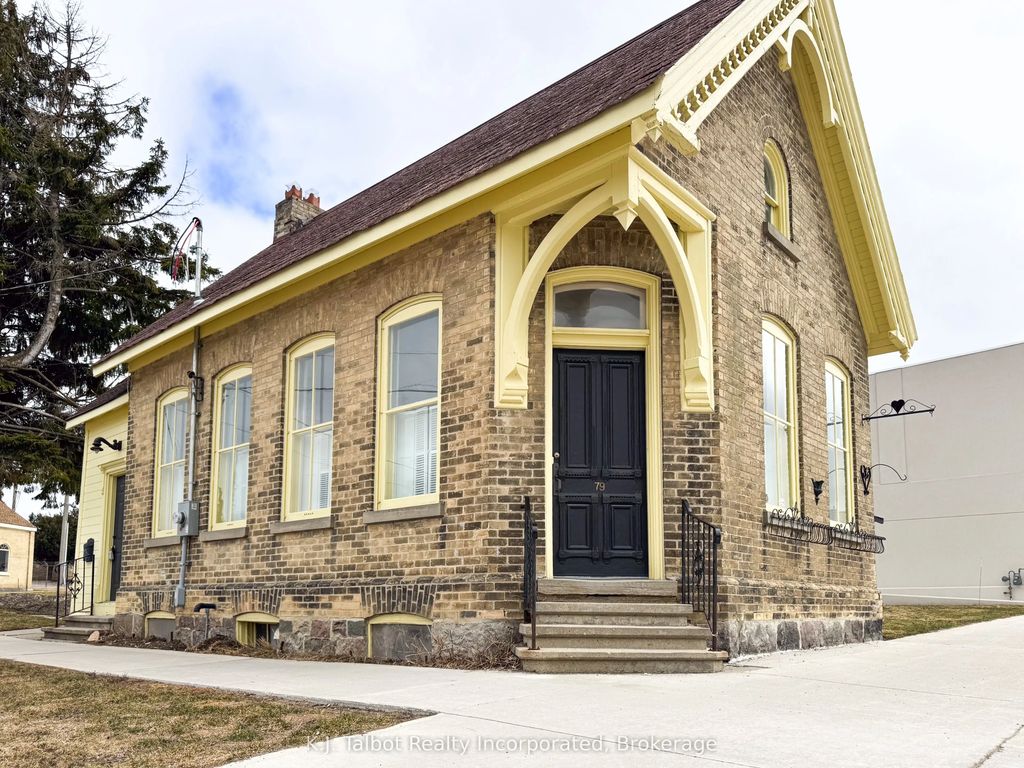 79 Albert Street, Central Huron