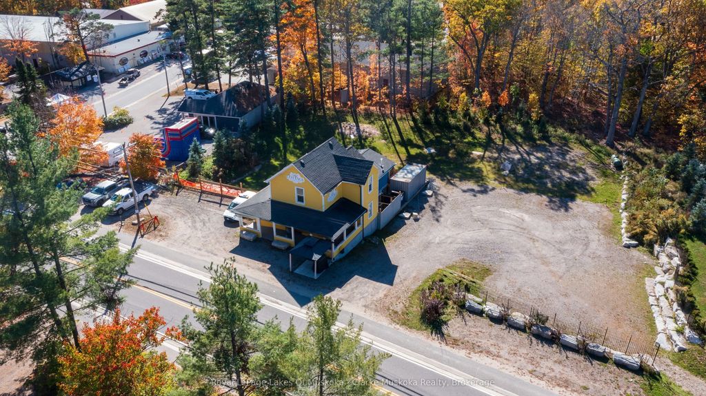 3173 Muskoka Rd 169 N/a, Muskoka Lakes