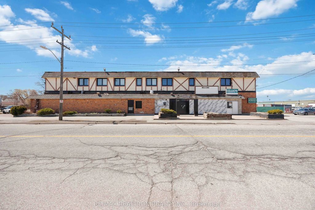348 Ontario Street, Sarnia