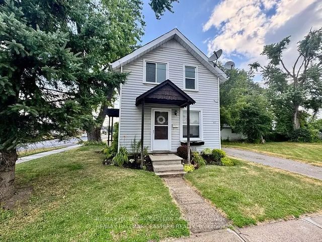 822 St. Mary's Street, Peterborough
