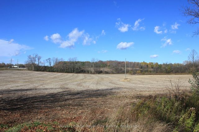 4507 Concession 7 Road, Puslinch
