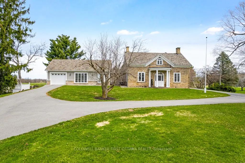 2638 Rideau Ferry Road, Drummond/North Elmsley