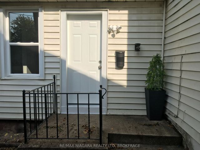 163 Welland Avenue Rear Unit, St. Catharines