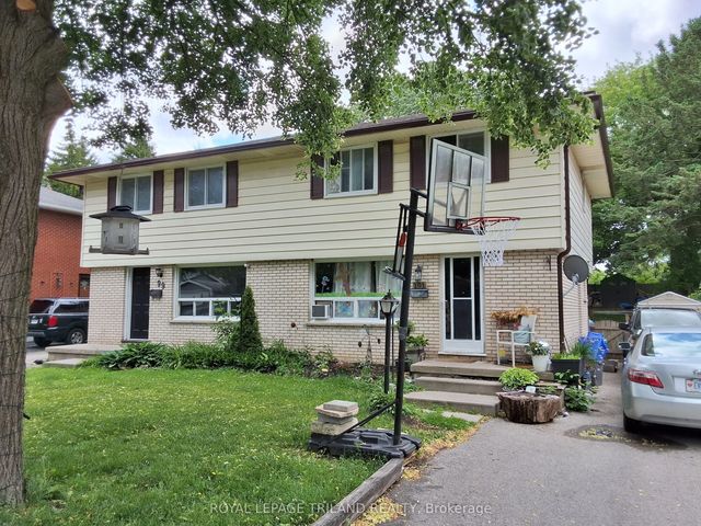 Photo of Listing #X12599080