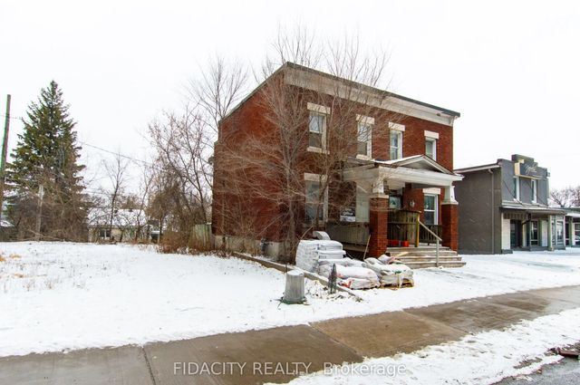 87 Richmond Road, Westboro - Hampton Park