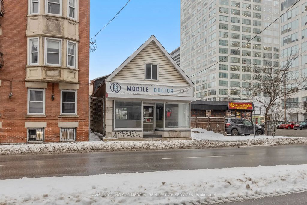 168 O'connor Street, Ottawa Centre