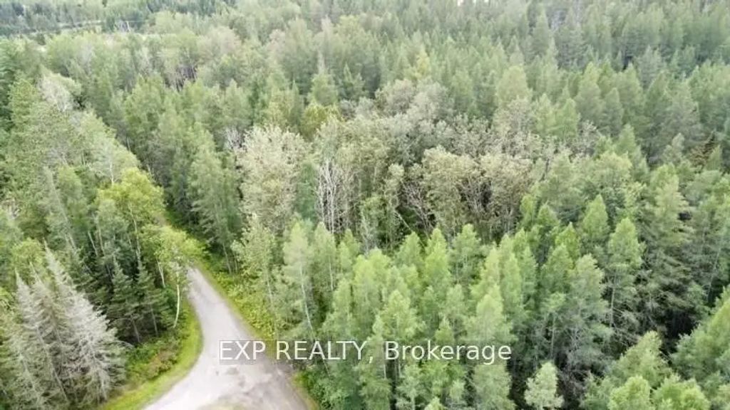 Lot B Chippawa Road, Madawaska Valley