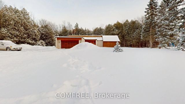 11954 Forest Hill Road, North Dundas