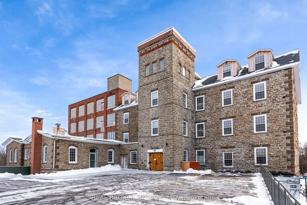 150 Mill Street 002, Carleton Place