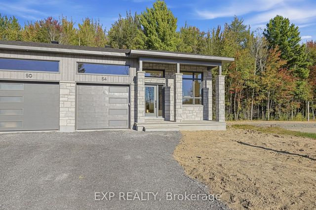 54 Hughes Circle, Casselman