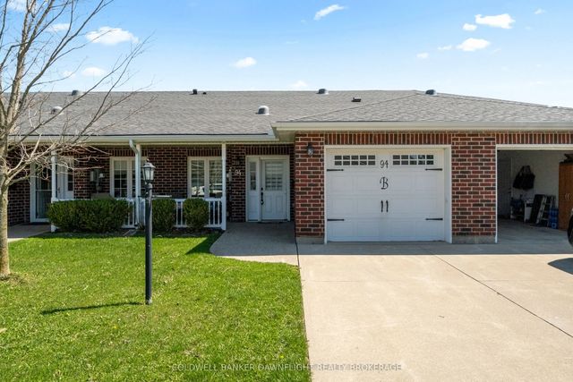 94 Redford Drive, South Huron