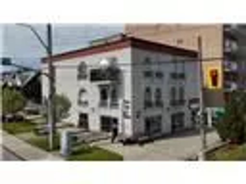 2328 King Street, Hamilton