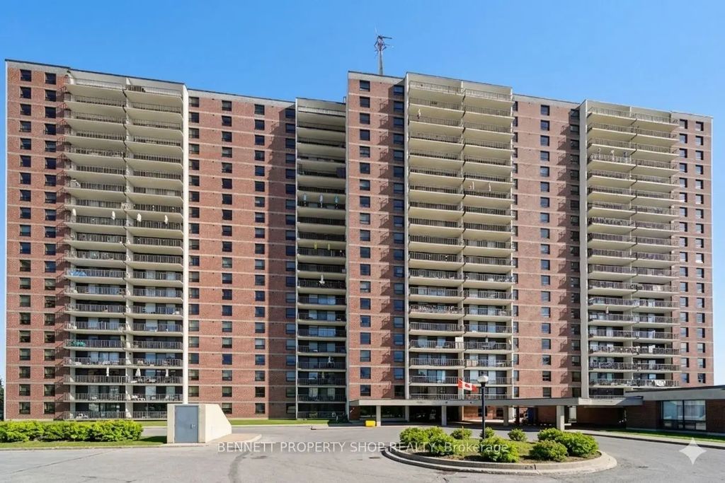 665 Bathgate Drive 2011, Overbrook - Castleheights and Area