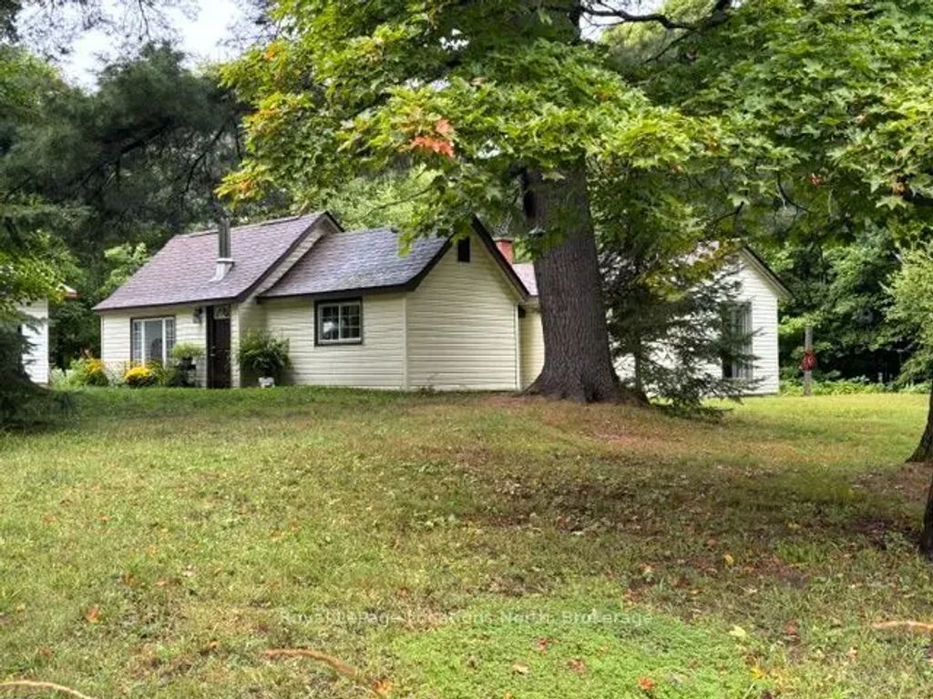 2843 592 Highway, Perry