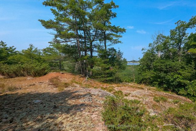 180 Prisque Road, Georgian Bay