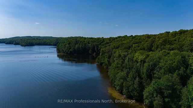 1440-6 West Oxbow Lake Road, Lake of Bays