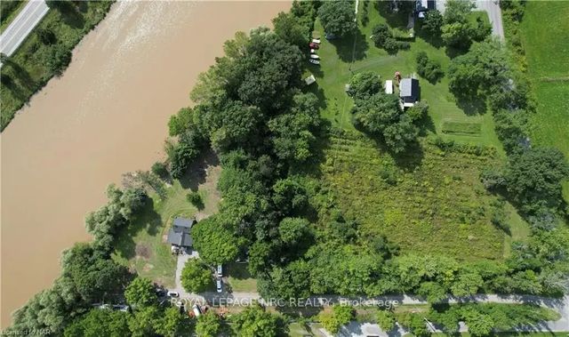 146 River Road, Pelham