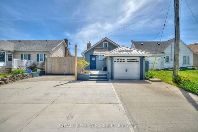 11851 Lakeshore Road, Wainfleet