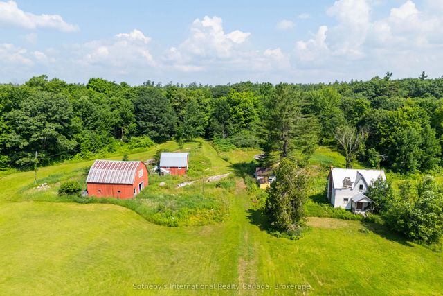 1316 Graham Road, Gravenhurst