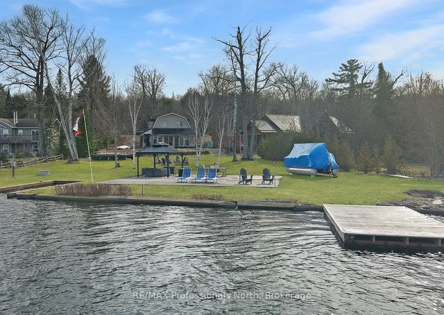 1008 Cherokee Trail, Algonquin Highlands