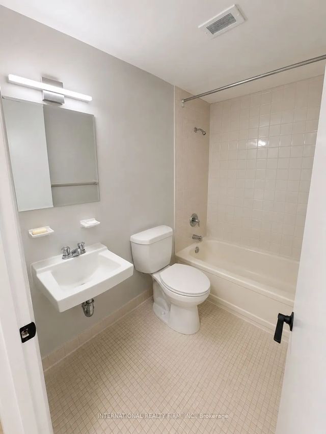 103 Emerald Street S 401, Hamilton