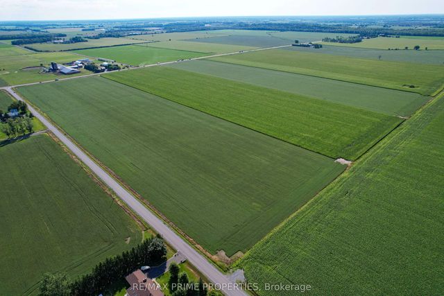 1458 Wall Road, Orleans - Cumberland and Area