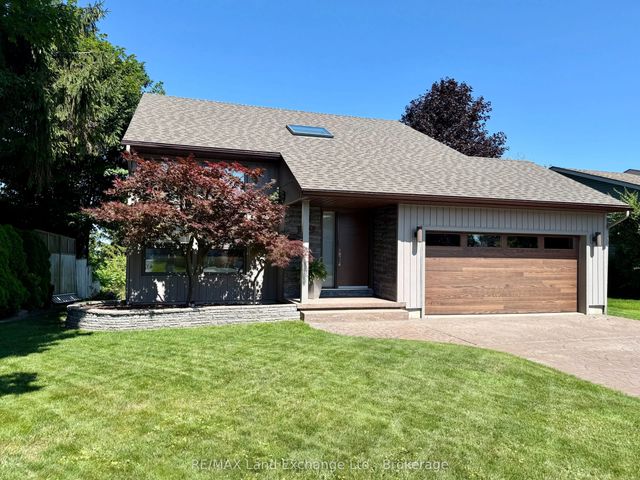 222 Penetangore Row, Kincardine