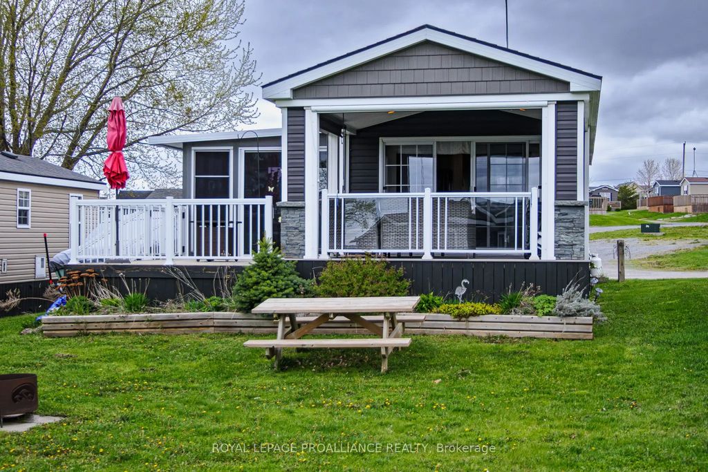 486 County Road 18 N/a 3 Cherry Beach Lane, Prince Edward County