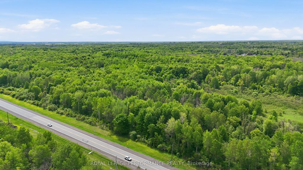County Road 17 Highway, Champlain