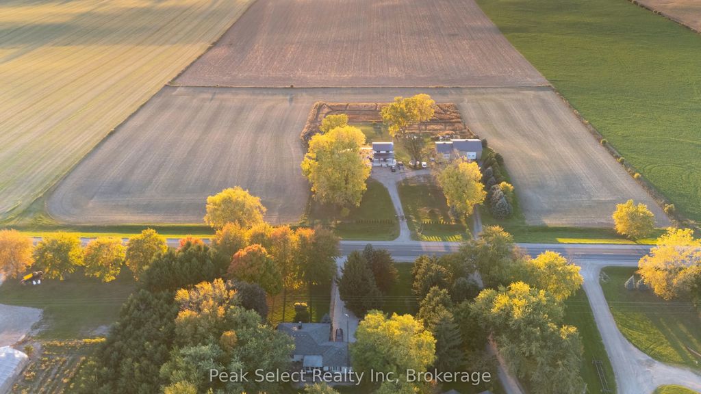 1982 Road 163 N/a, Perth South