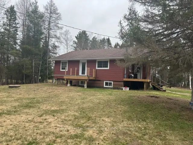 605 Sweezy Street, Powassan