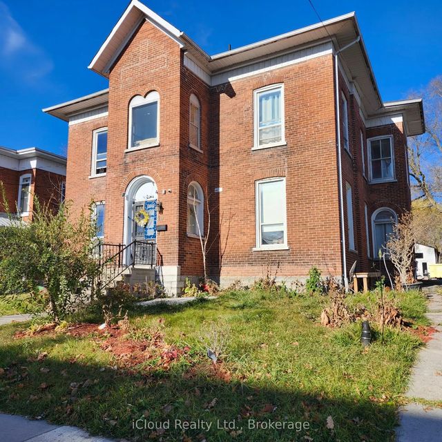 19 Bridge Street W, Greater Napanee