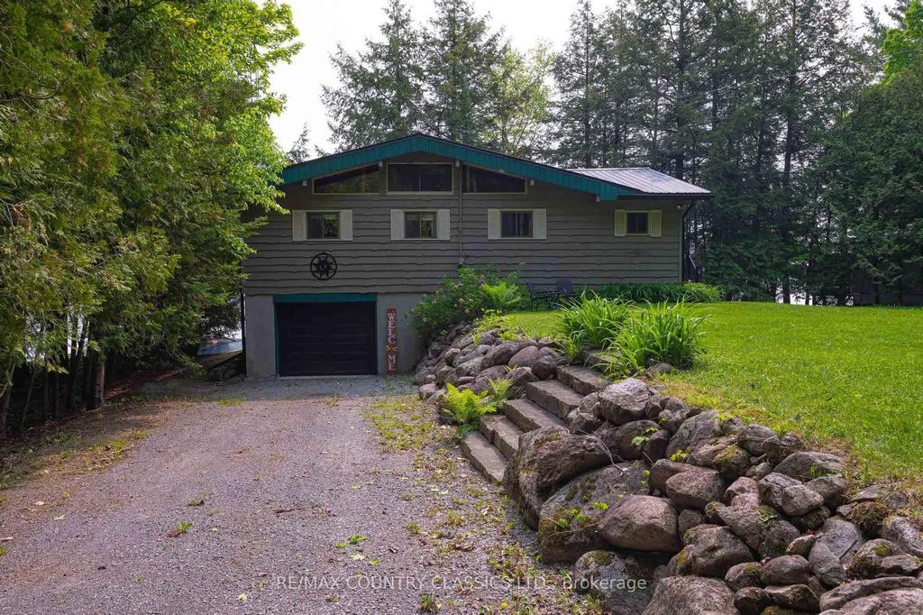 217 Moffat Road, North Kawartha