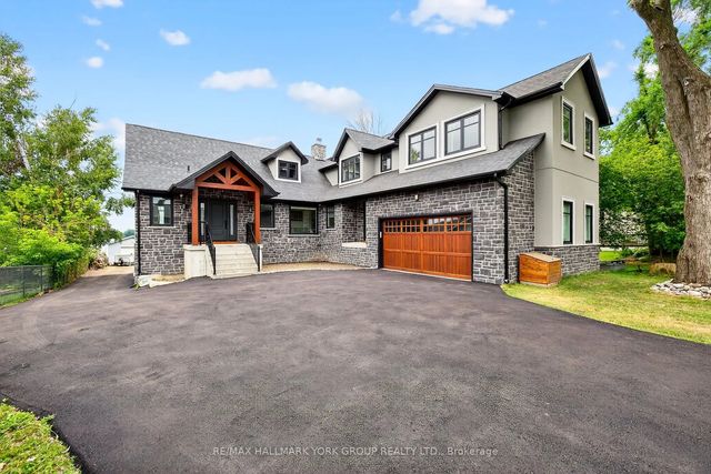 10 Grills Road, Kawartha Lakes