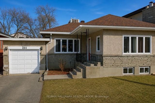211 Columbus Avenue, Overbrook - Castleheights and Area