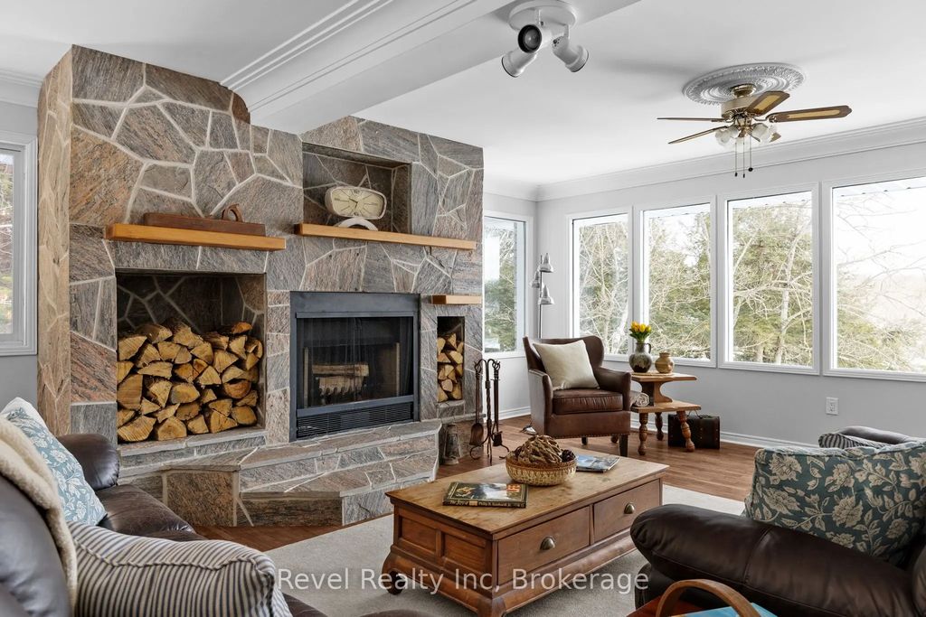 75 Silver Point Drive, Seguin