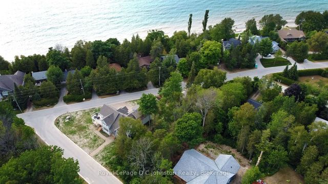 Hemlock Street, Saugeen Shores