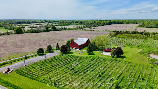 9261 Loyalist Parkway, Greater Napanee
