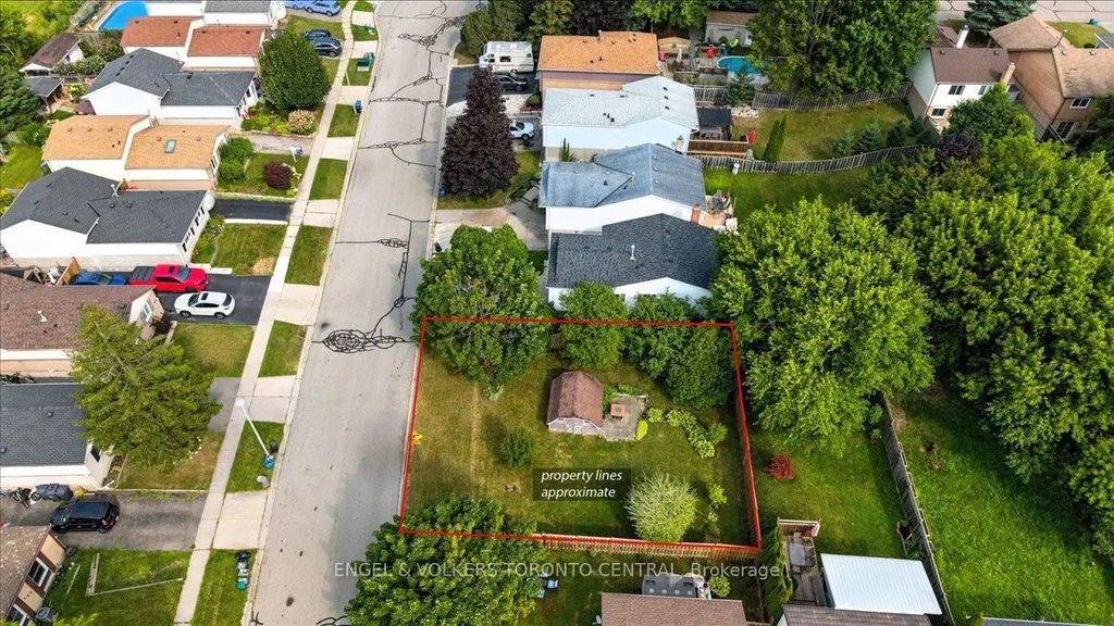 71 Bradbury Crescent, Cambridge