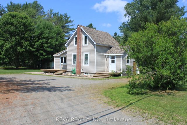 15615 Hwy 35 Highway, Algonquin Highlands