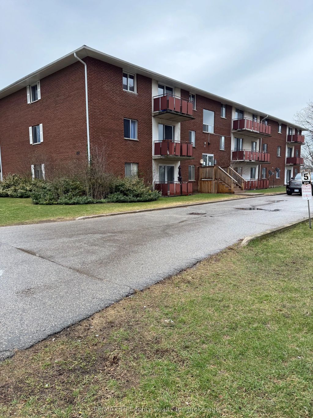 191 Lisgar Avenue 302, Tillsonburg