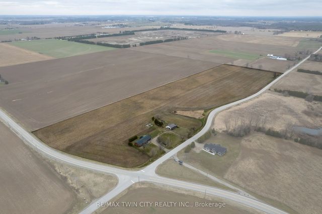58 Tenth Conc. Road, Brant