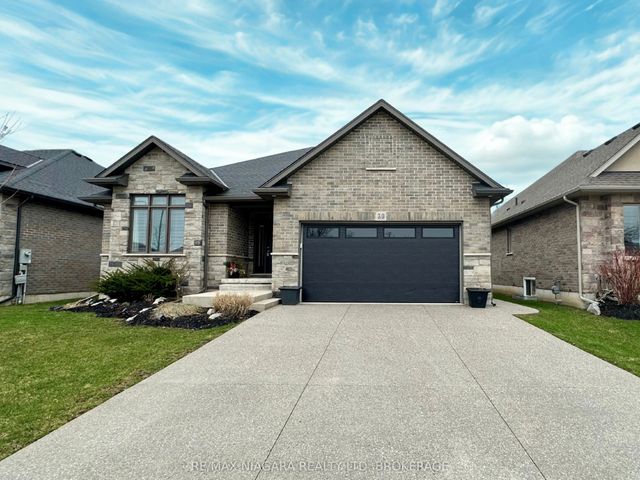 30 Renfield Street, Port Colborne