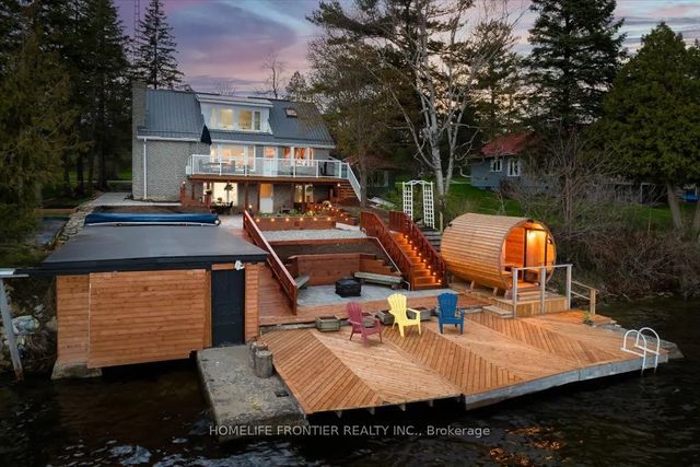 6 Lakeview Park Road, Kawartha Lakes