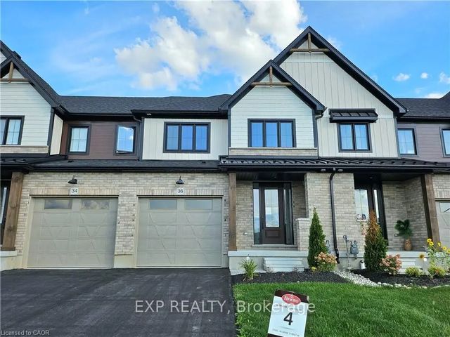 36 Anne Street W, Minto