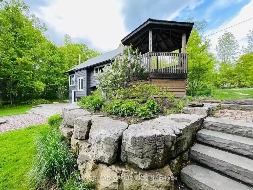400 Lakeview Drive, Georgian Bay