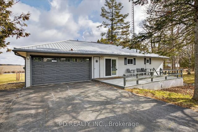 200 Charlore Park Drive, Kawartha Lakes