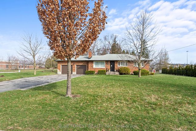 6742 James Street, London South