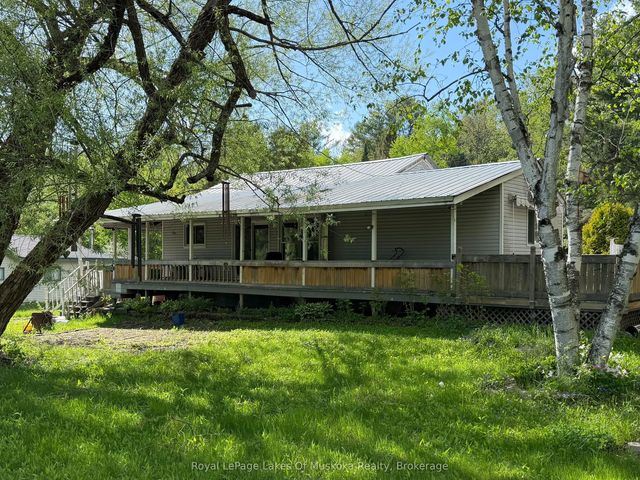 1071 Naismith Road, Bracebridge